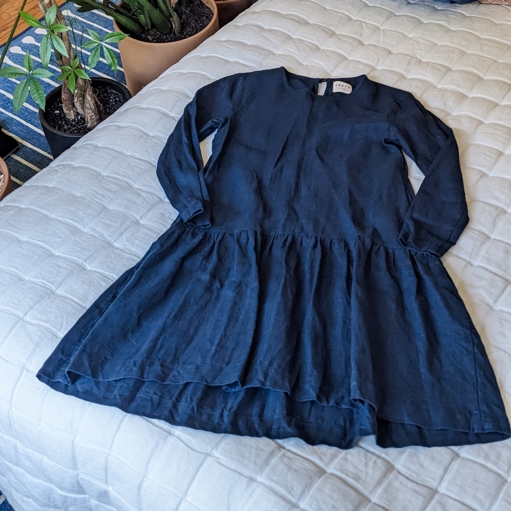 EUC OffOn Linen Dress, Navy, Small, Hi-low hem